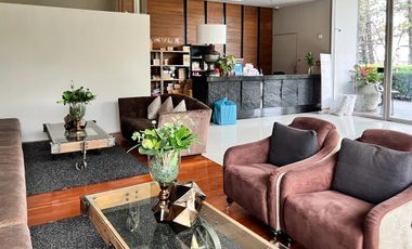 À louer et à vendre 1 chambre condo à Khlong Toei, Bangkok