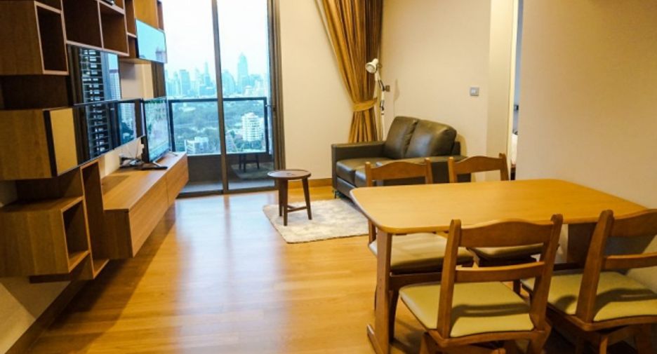 Condo en alquiler y en venta de 2 habitaciones en Khlong Toei, Bangkok