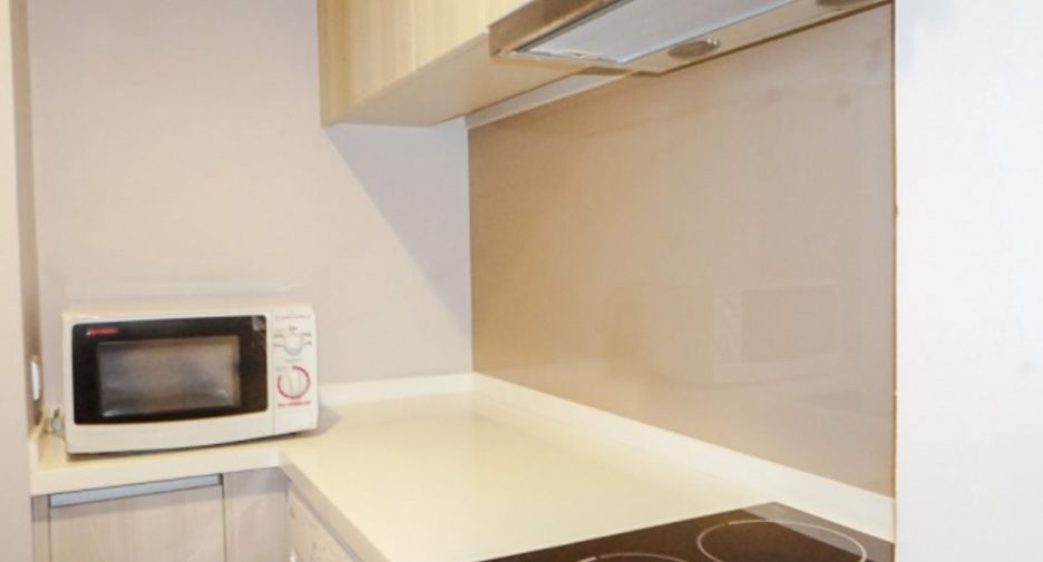 Condo en alquiler y en venta de 2 habitaciones en Khlong Toei, Bangkok