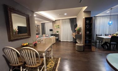 For rent 3 bedrooms condo in Khlong Toei, Bangkok