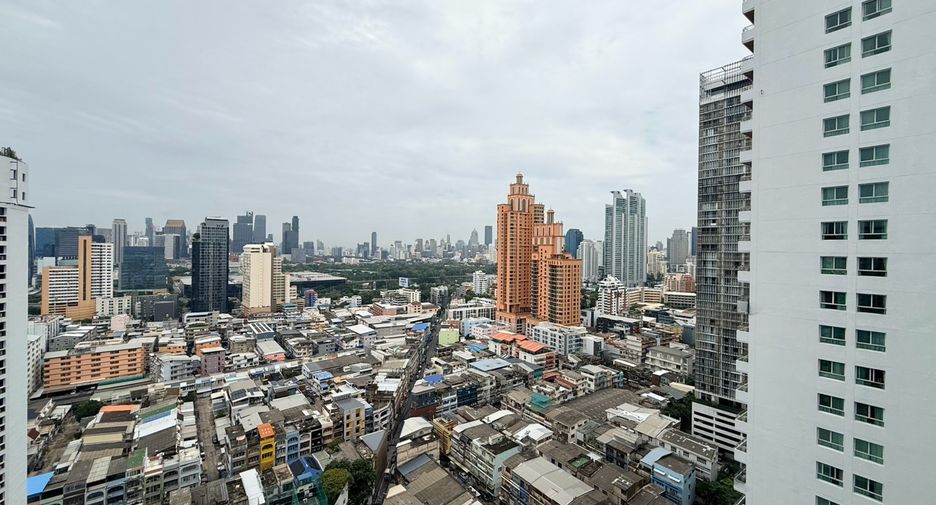 À louer 2 chambres condo à Khlong Toei, Bangkok
