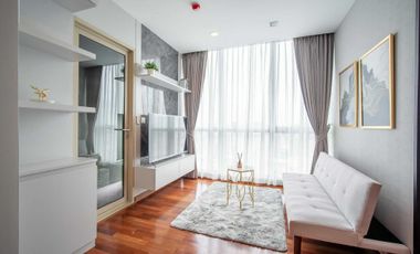 For rent 1 bed condo in Pathum Wan, Bangkok