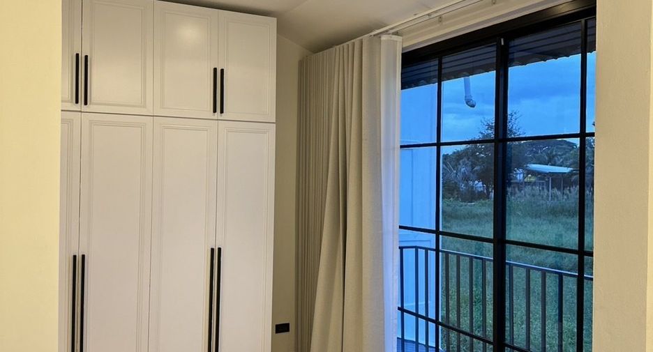 Villa zum Kauf und zur Miete mit 4 Zimmer in Mueang Chiang Mai, Chiang Mai