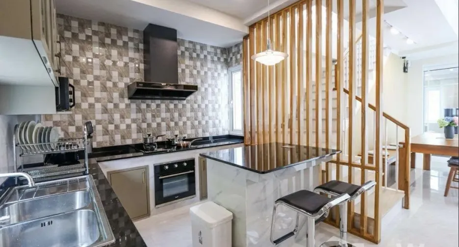 Villa zur Miete mit 4 Zimmer in Saraphi, Chiang Mai