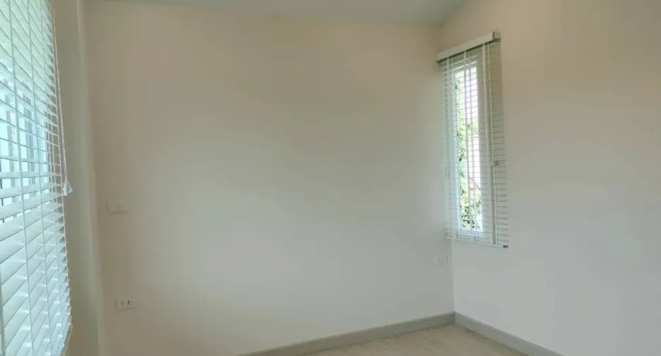 Villa zur Miete mit 4 Zimmer in Saraphi, Chiang Mai