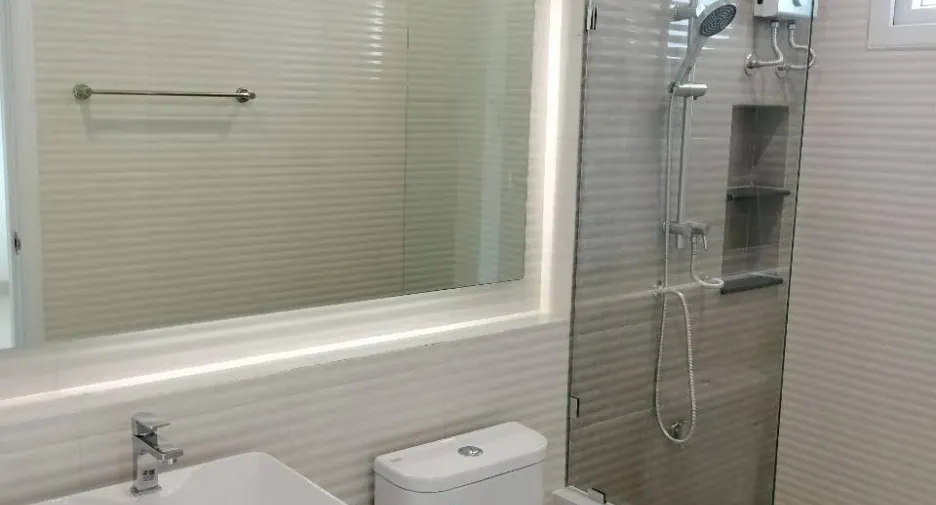 Villa zur Miete mit 4 Zimmer in Saraphi, Chiang Mai