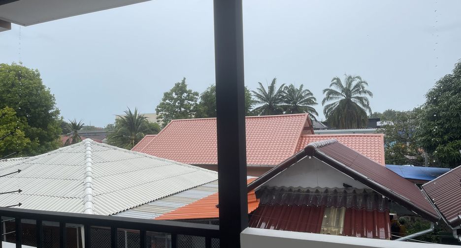 For rent 2 bedrooms townhouse in Hua Hin, Prachuap Khiri Khan
