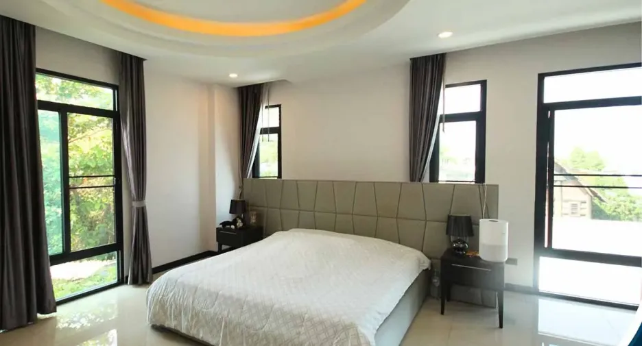 Haus zum Kauf mit 6 Zimmer in Mueang Phitsanulok, Phitsanulok