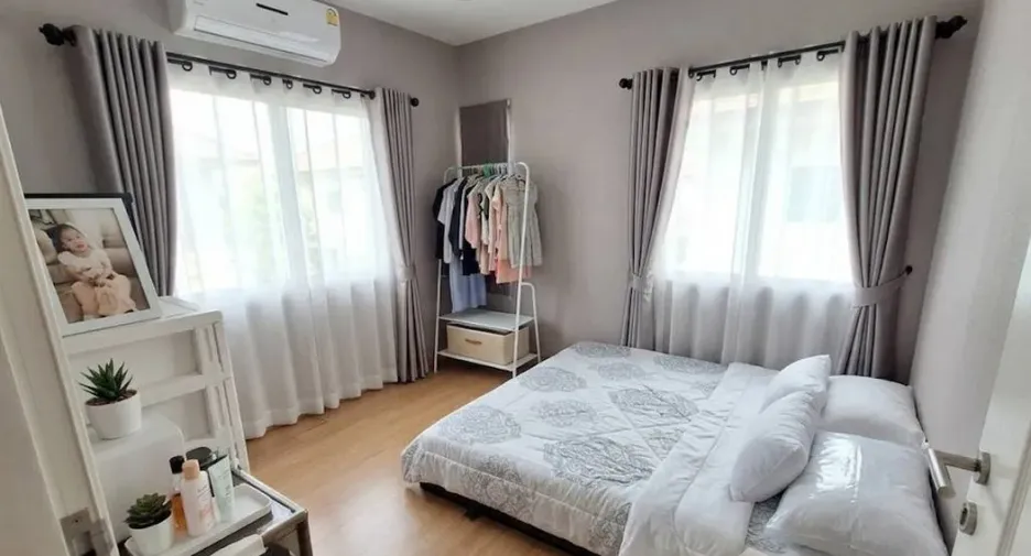 For sale 3 bedrooms house in Mueang Pathum Thani, Pathum Thani