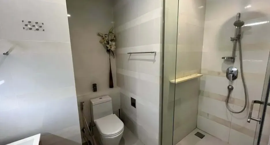 Condo en alquiler de 1 habitaciones en Khlong Toei, Bangkok