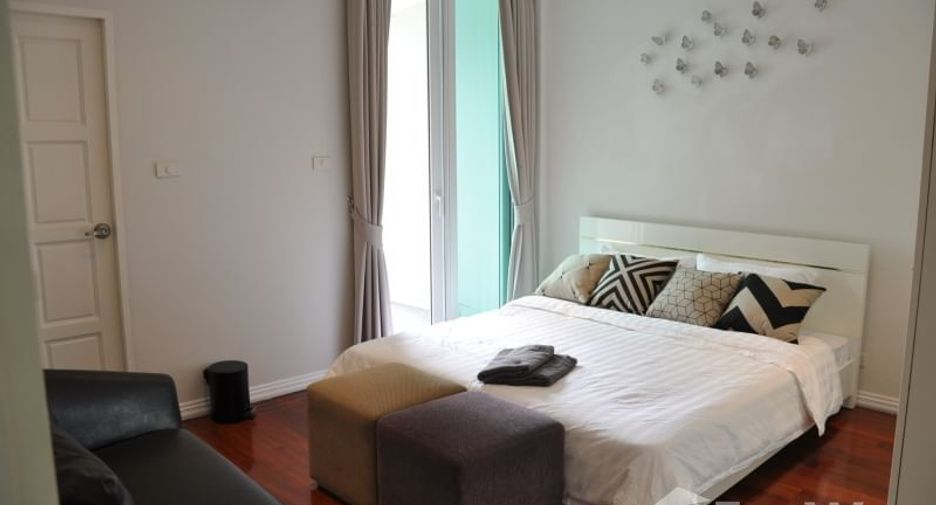 For rent 3 ベッドルーム townhouse in Watthana, Bangkok