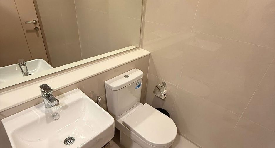 For rent studio condo in Thon Buri, Bangkok