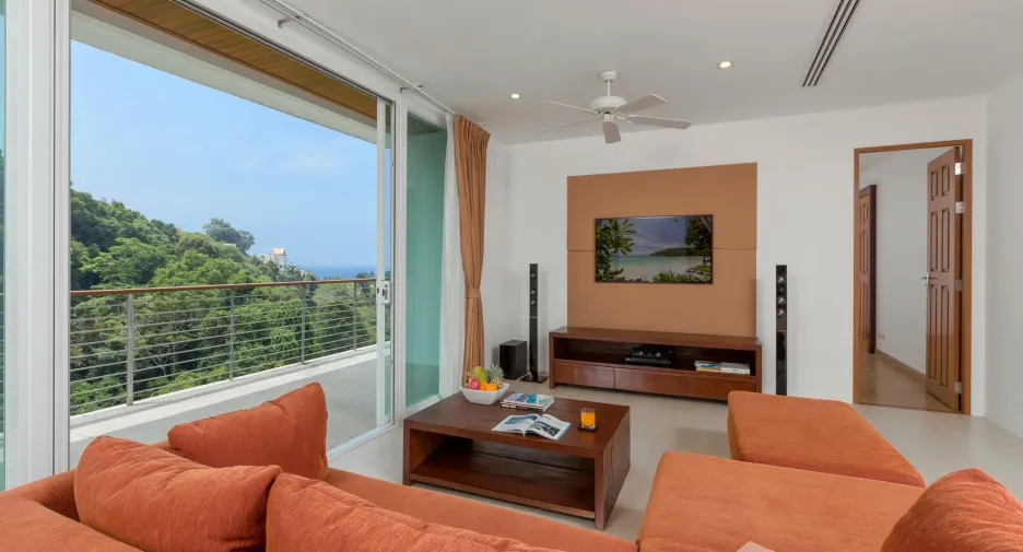 For sale 4 ベッドルーム condo in Kathu, Phuket