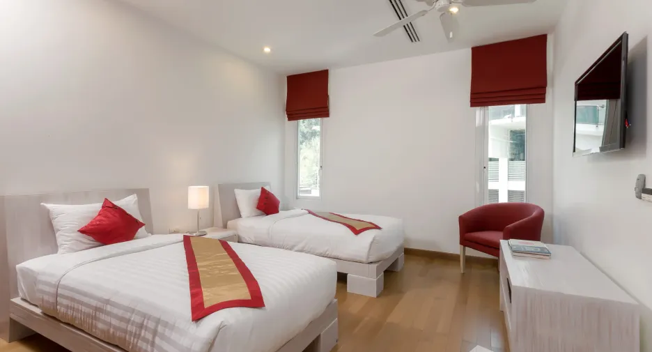 For sale 4 ベッドルーム condo in Kathu, Phuket