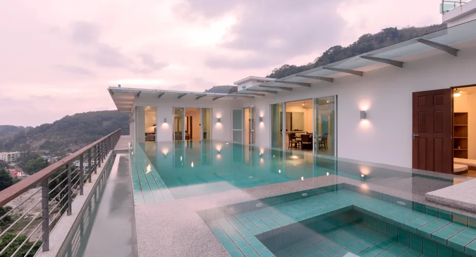 For sale 4 ベッドルーム condo in Kathu, Phuket
