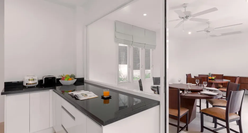 For sale 4 ベッドルーム condo in Kathu, Phuket