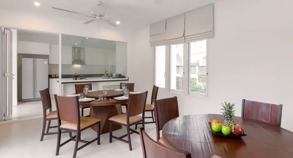 For sale 4 ベッドルーム condo in Kathu, Phuket