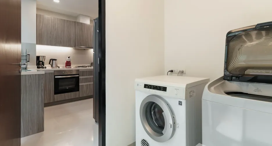 For rent 5 ベッドルーム townhouse in Thalang, Phuket