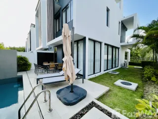 For rent 3 bedrooms townhouse in Thalang, Phuket