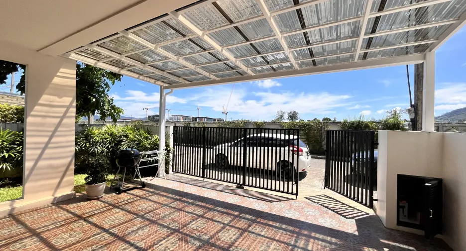 Casa adosada en alquiler de 3 habitaciones en Thalang, Phuket