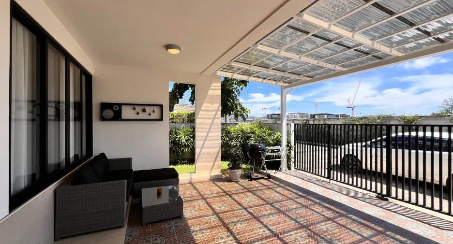 Casa adosada en alquiler de 3 habitaciones en Thalang, Phuket