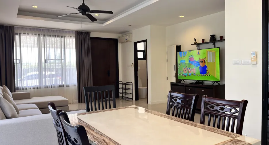 Casa adosada en alquiler de 3 habitaciones en Thalang, Phuket