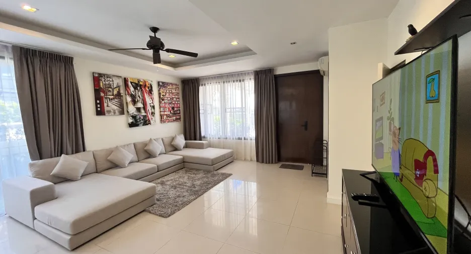Casa adosada en alquiler de 3 habitaciones en Thalang, Phuket