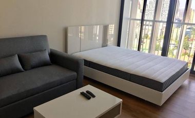 Wohnung zur Miete und zum Kauf mit Studio in Khlong Toei, Bangkok