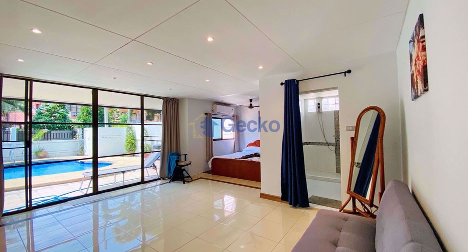 Casa en alquiler de 6 habitaciones en East Pattaya, Pattaya