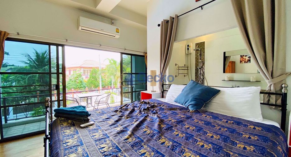Casa en alquiler de 6 habitaciones en East Pattaya, Pattaya