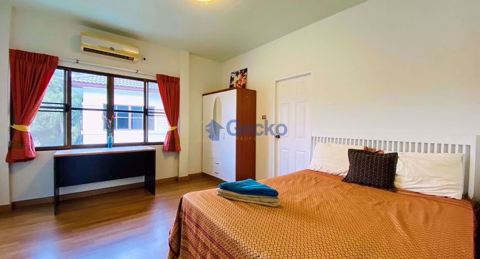 Casa en alquiler de 6 habitaciones en East Pattaya, Pattaya