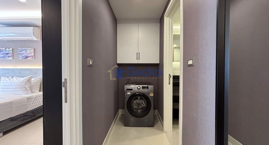 For rent 2 bedrooms condo in Pratumnak, Pattaya