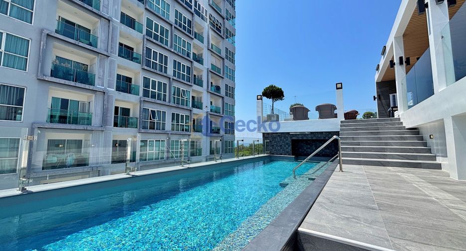 For rent 2 bedrooms condo in Pratumnak, Pattaya