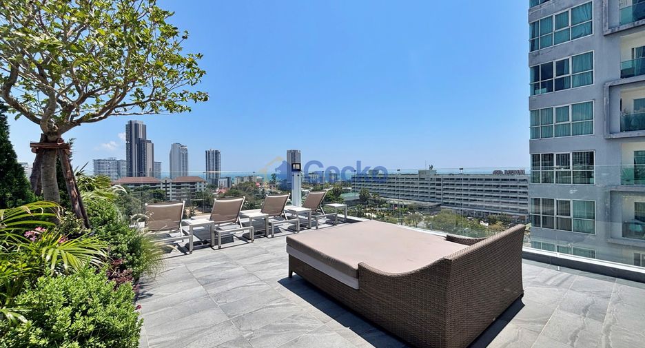 For rent 2 bedrooms condo in Pratumnak, Pattaya