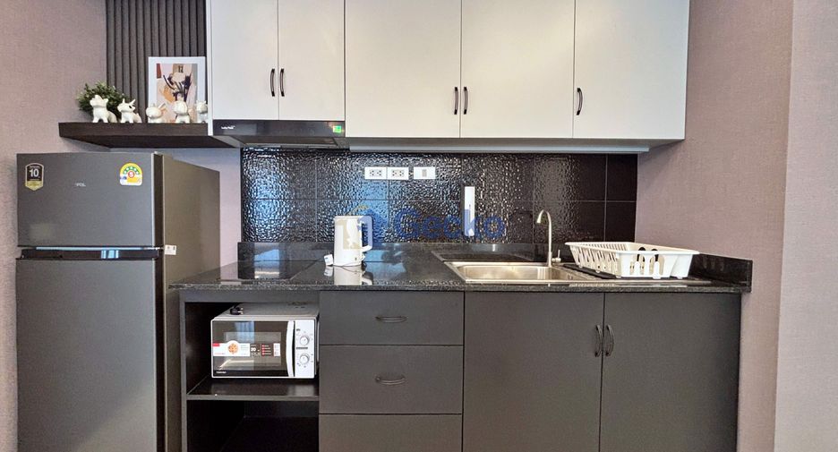 For rent 2 bedrooms condo in Pratumnak, Pattaya