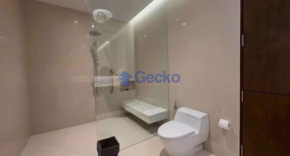 For rent and for sale 1 bed condo in Sattahip, Chonburi