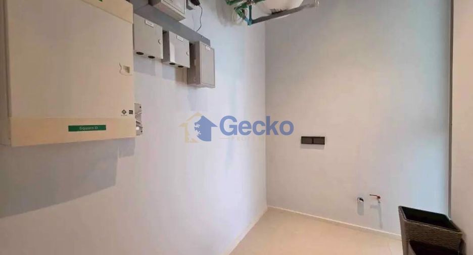 For rent and for sale 1 bed condo in Sattahip, Chonburi