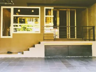 ให้เช่า 5 ห้องนอน บ้านเดี่ยว ใน ห้วยขวาง, กรุงเทพฯ
