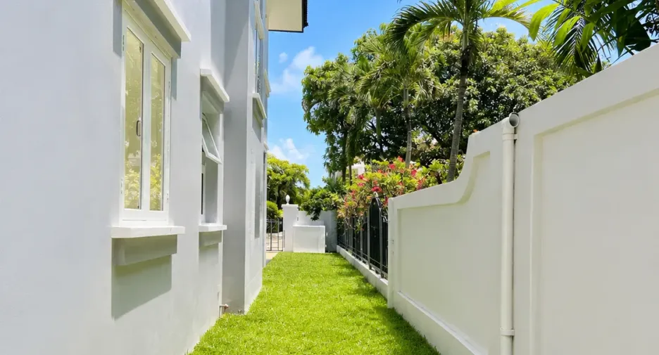 For rent 3 bedrooms house in Mueang Phuket, Phuket