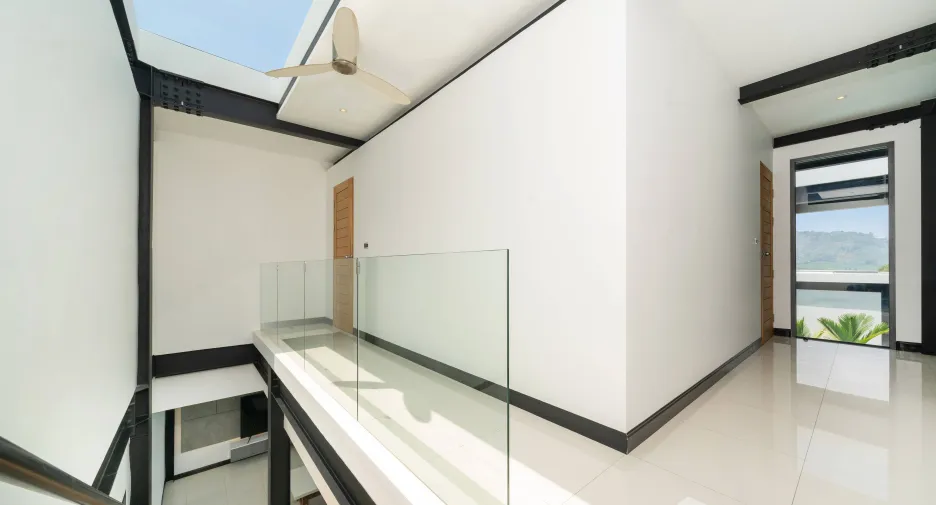 For sale 4 ベッドルーム villa in Mueang Phuket, Phuket