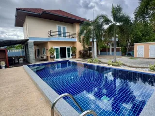 For rent 5 bedrooms house in Mueang Phuket, Phuket