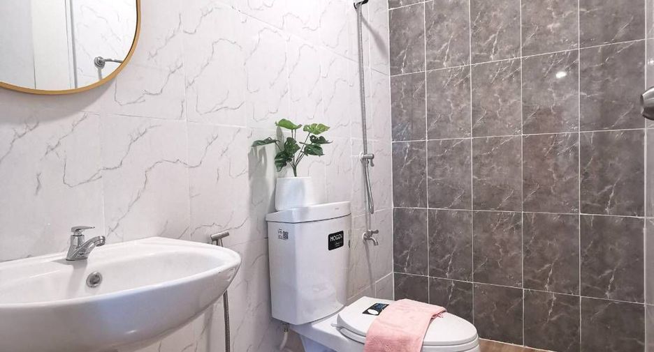 For sale 2 bedrooms townhouse in Don Mueang, Bangkok