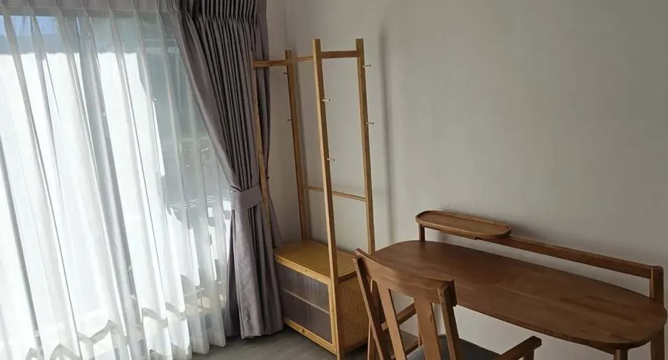 For rent studio condo in Mueang Samut Prakan, Samut Prakan