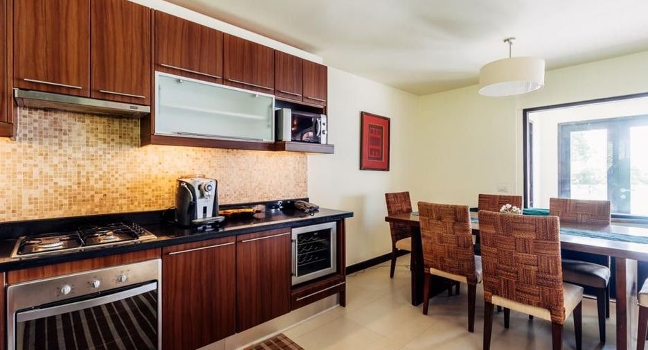 For sale 4 bedrooms villa in Kathu, Phuket