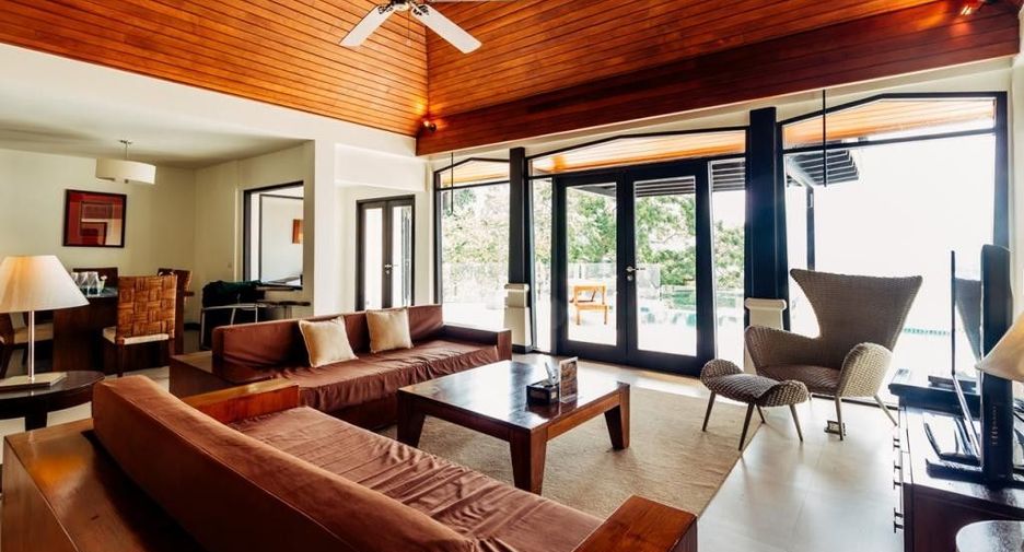 For sale 4 bedrooms villa in Kathu, Phuket