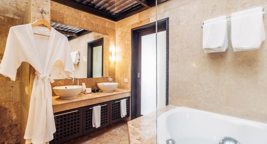 For sale 4 bedrooms villa in Kathu, Phuket