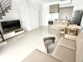 For rent 3 bedrooms townhouse in Bang Phli, Samut Prakan