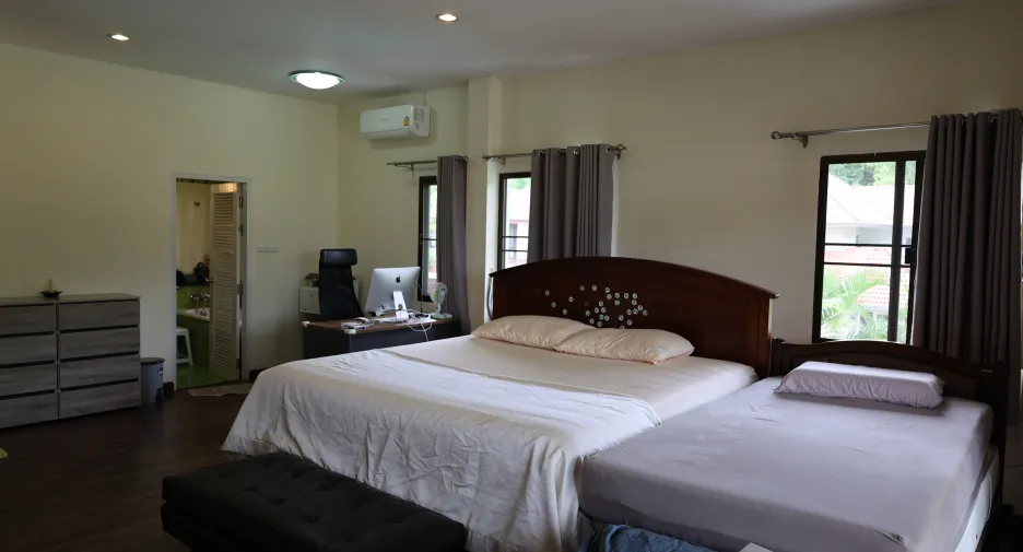 For sale and for rent 4 bedrooms house in Hang Dong, Chiang Mai