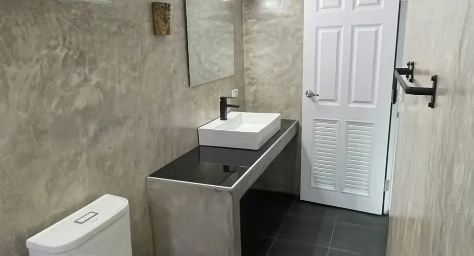 For sale 3 bedrooms villa in Cha Am, Phetchaburi