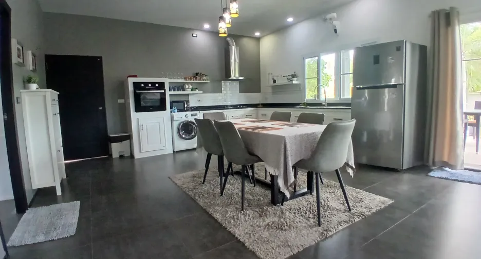 For sale 3 bedrooms villa in Cha Am, Phetchaburi
